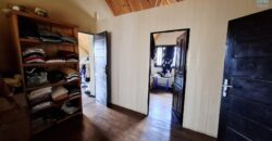 À louer une villa T4 semi-meublée située à Mahazoarivo Ambohitsoa