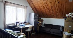 À louer une villa T4 semi-meublée située à Mahazoarivo Ambohitsoa