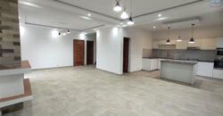 En vente une villa neuve avec piscine de 200 m2 habitable sur un terrain de 420 m2 située à Manadriana Ambatobe