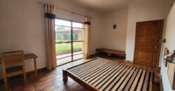 En vente un site hôtelier exceptionnel sur un terrain de 3 000 m² situé à Mandrosoa Ivato