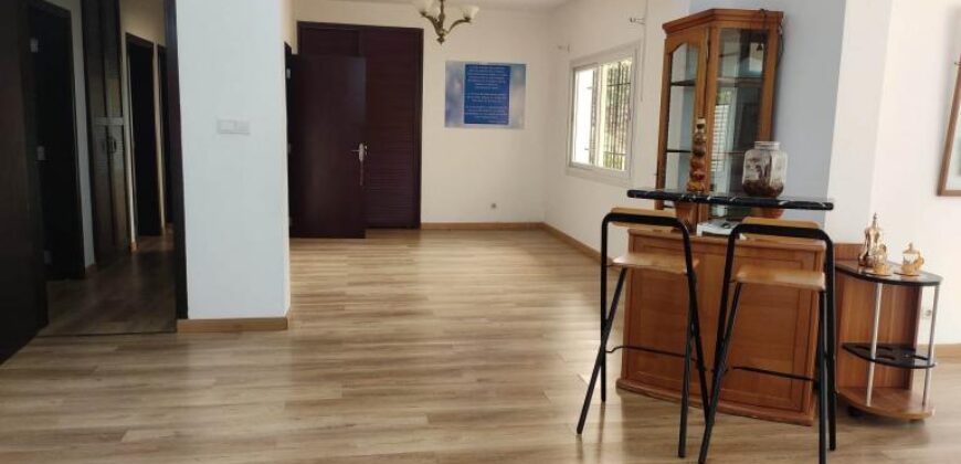 À louer appartement de type F3 situé dans un quartier calme et résidentiel Androhibe
