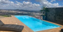 Location d’un grand appartement T5 de 208 m2 avec piscine situé dans une résidence sécurisée à Ambohipotsy