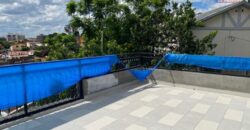 À louer une spacieuse villa T7 avec piscine située à Ivandry proche de toutes les commodités