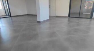 À louer appartement T4 situé dans un quartier calme proche des commodités à Ambatobe