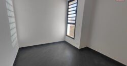 À louer appartement T4 situé dans un quartier calme proche des commodités à Ambatobe