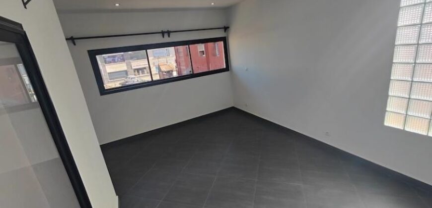 À louer appartement T4 situé dans un quartier calme proche des commodités à Ambatobe