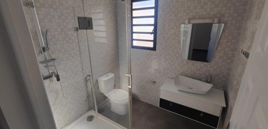 À louer appartement T4 situé dans un quartier calme proche des commodités à Ambatobe