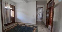 À louer une spacieuse villa F6 avec garage fermé située à Ivato Ambohijanahary proche de l’aéroport