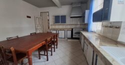 À louer une spacieuse villa F6 avec garage fermé située à Ivato Ambohijanahary proche de l’aéroport