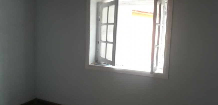 Maison F4 à louer à Ambanidia , idéale pour usage habitation ou bureau