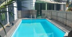 À louer une grande villa T6 avec piscine située à Ambatobe