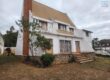 En vente une villa de type F5 située dans un quartier résidentiel paisible à Ambohibao