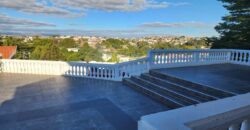 À louer magnifique villa à étage T5 avec piscine à Ankadindravola