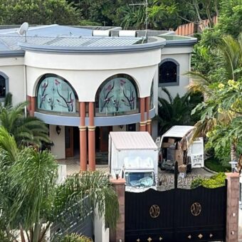 À louer un spacieuse villa T8 située dans un quartier résidentiel calme à Ivandry