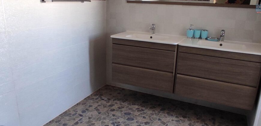 Location d’un bel appartement T4 meublé et équipé situé à Ambatobe