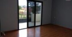 Location d’une villa T7 neuve avec piscine située à Manjaka Ilafy dans un quartier calme