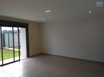 Location appartement T3 meublé et équipée situé à Analamahitsy Farango