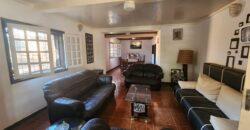 En vente une grande villa de type F6 de 200 m2 sur un terrain de 2166 m2 dans un quartier résidentiel calme à Ivato