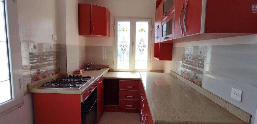 Location d’un appartement T3 refait à neuf situé au 2ᵉ étage d’un bâtiment à Ankadifotsy