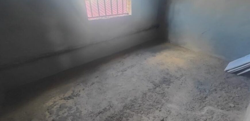À vendre un immeuble R+3 à terminer situé dans un quartier calme et sécurisé à Amhinambo Talatamaty