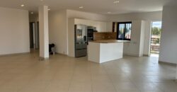 Location d’un spacieux et lumineux appartement T5 à Mahatony Ivandry