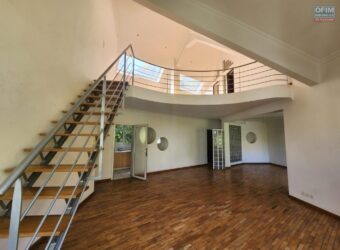 Louez ce superbe appartement duplex de type F5 situé dans un quartier calme sécurisé et résidentiel à Faravohitra Louez ce superbe appartement duplex de type F5 situé dans un quartier calme sécurisé et résidentiel à Faravohitra