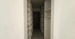 Louez ce superbe appartement duplex de type F5 situé dans un quartier calme sécurisé et résidentiel à Faravohitra