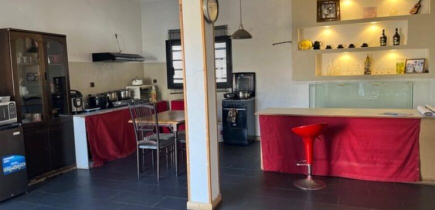 À louer une villa T5 à étage située à Talatamaty Fitroafana À louer une villa T5 à étage située à Talatamaty Fitroafana