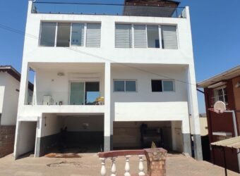 À louer maison de type F3 située dans un quartier calme à Andoharanofotsy À louer maison de type F3 située dans un quartier calme à Andoharanofotsy