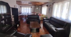 À louer une maison T5 non meublée située dans un quartier calme à Andoharanofotsy