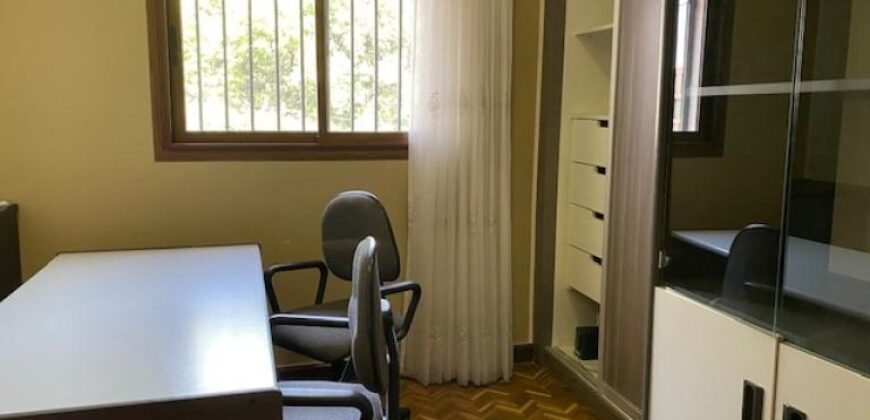 Location d’une charmante villa T6 meublée située dans un quartier résidentiel calme à Androhibe