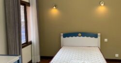 Location d’une charmante villa T6 meublée située dans un quartier résidentiel calme à Androhibe