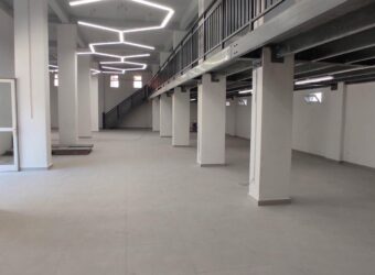 À louer un spacieux bureau de 400 m2 situé dans un site sécurisé à Andraharo