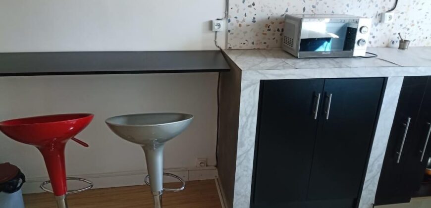 Location d’un appartement T2 en duplex situé dans un quartier calme et sécurisé à Androhibe