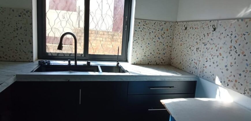 Location d’un appartement T2 en duplex situé dans un quartier calme et sécurisé à Androhibe