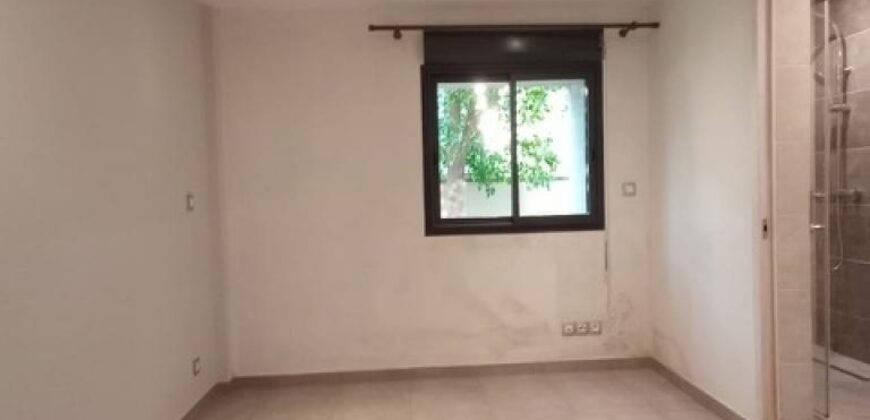 À louer un charmant appartement T3 sécurisé situé à Analamahitsy – Farango