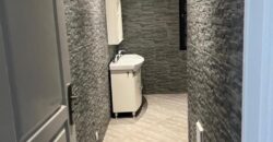 À louer une charmante villa F5 à étage située dans une résidence sécurisée à Ambatobe