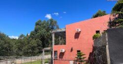 À louer une charmante villa F5 à étage située dans une résidence sécurisée à Ambatobe