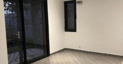 À louer une charmante villa F5 à étage située dans une résidence sécurisée à Ambatobe