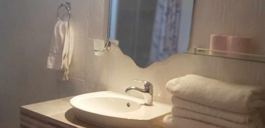 À louer une villa basse de type T5 située dans une résidence calme et sécurisée à Ambohibao Manerinerina