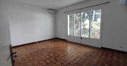 Location d’une vaste villa T5 située dans le quartier résidentiel et paisible d’Androhibe
