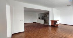 Location d’une vaste villa T5 située dans le quartier résidentiel et paisible d’Androhibe