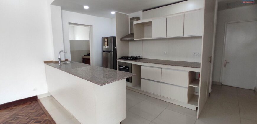 Location d’une vaste villa T5 située dans le quartier résidentiel et paisible d’Androhibe