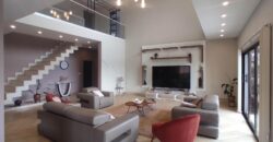 À louer à Amoronkona : Villa T6 meublée et équipée avec piscine et grand jardin