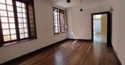 À louer une superbe villa F8 sur un terrain de 1500m2 située en plein centre-ville à Ankadifotsy Ambatomitsangana