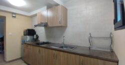 À vendre villa moderne F6 meublée + studio et maison F3 à rénover à Ambohibao