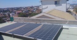 À vendre villa moderne F6 meublée + studio et maison F3 à rénover à Ambohibao