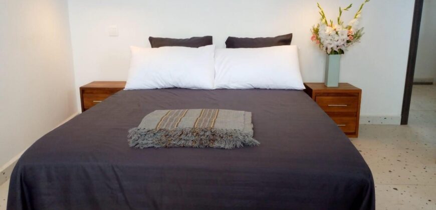 À vendre villa meublée de type F4 située en plein centre-ville à Ambohijatovo Ambony