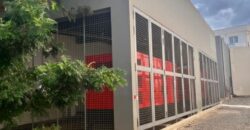 À louer 4 bureaux professionnels de 1 000 m² chacun répartis sur 4 niveaux à Alarobia