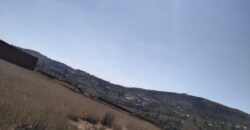 En vente un terrain de 9 000 m² idéalement situé le long de la RN2, à Ambohimalaza